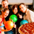 [Imagen:¡Paga Q125 en vez de Q240 por 1 Hora de Boliche hasta para 5 personas + Pizza Mediana de 12" a Elección!]