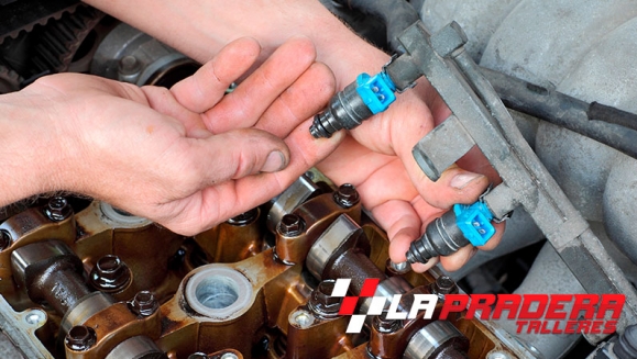[Imagen:¡Paga Q199 en lugar de Q700 por Limpieza y Descarbonización de Inyectores que Incluye: Aplicación de una Lata de Intake Cleaner Valvoline + Revisión de Niveles, Sistema de Enfriamiento y Faja de Accesorios!]