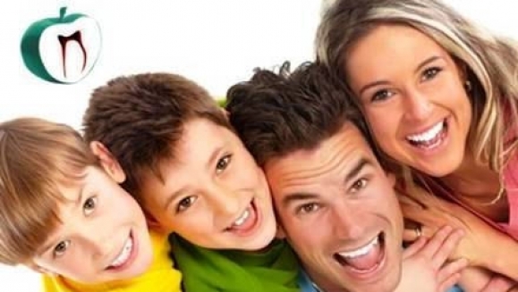 [Imagen:¡Paga $20 en vez de $115 por un diagnóstico buco-dental + limpieza con ultrasonido + aplicación de flúor + 1 radiografía + 1 relleno estético en Odontología Cosmética!]