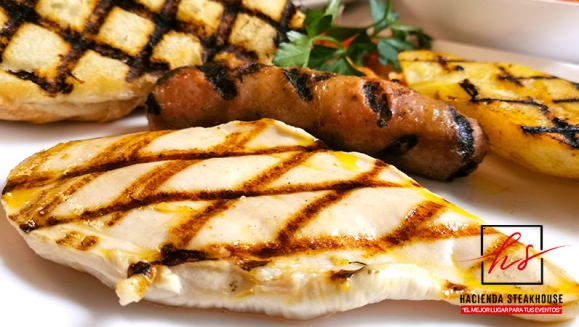 [Imagen:¡Paga Q999 en vez de Q2,200 por Convivio para 10 Personas con Parrillada de Puyazo o Pollo + Chorizo + Guarniciones de Ensalada Verde, Puré de Papas, Papa Asada o Frijoles + Pan con Ajo o Mantequilla + Bebida Natural + Postre + Música y Más!]
