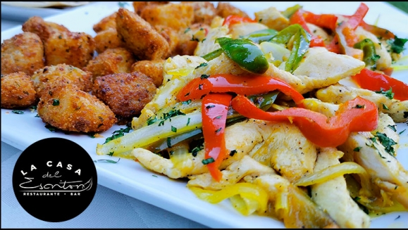 [Imagen:¡Paga Q99 en lugar de Q210 por Menú para 2 con: 1 Orden de Fajitas de Pollo al Alioli + 8 Tortillas de Harina o de Maíz + 2 Postres de Torrejas Españolas + 2 Gaseosas o 2 Frescos Naturales!]