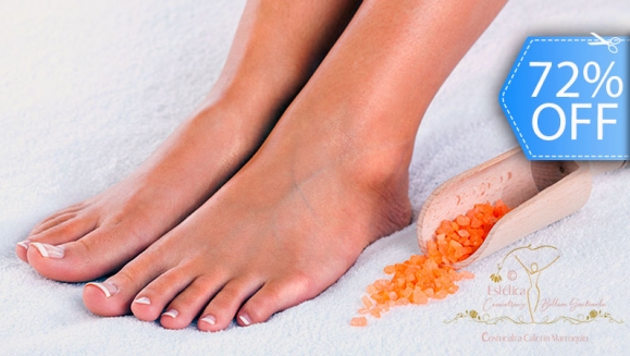 [Imagen:¡Paga Q99 en Lugar Q350 por Pedicure Clínico: Limpieza Profunda + Remoción de Callosidades y Asperezas + Recorte de Uñas y de Cutícula + Aplicación de Antimicótico + Exfoliación + Masaje Relajante!]