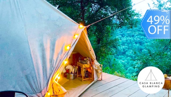 [Imagen:¡Paga Q799 en Lugar de Q1,558 por Estadía para 4 en Carpa de Lujo Equipada con: Deck Privado + Camas + Baño + Churrasquera + Utensilios de Cocina + Filtro de Agua + Fogata + Uso de Jacuzzi y Más!]