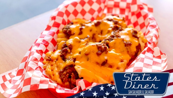 [Imagen:¡Paga $11 en Lugar de $22.75 por 2 Classic Cheeseburger, Bacon Cheeseburger, Jalapeño Cheeseburger o Mushroom Cheeseburger + 1 Chili Cheese Fries + 2 Sodas con Refill!]