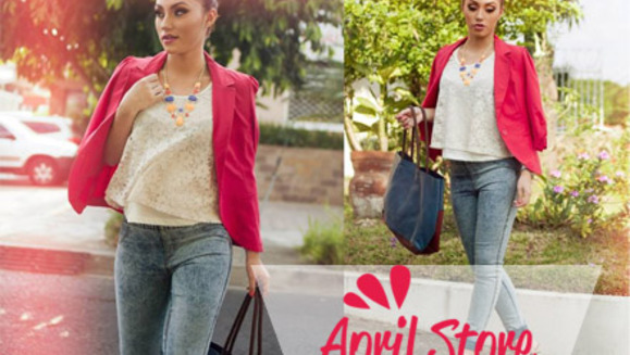 [Imagen:¡Paga $15 y recibe $30 en ropa, zapatos y accesorios en April Store! ¡SÓLO 253 CUPONES DISPONIBLES!]