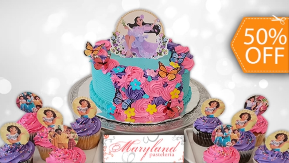 [Imagen:¡Paga $45 en Lugar de $90 por Pastel Redondo de 30 Porciones con Relleno Premium a Elección y Decorado con Topper Cakes + 10 Cupcakes con Pin Personalizado!]
