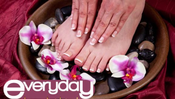 [Imagen:¡Paga Q99 en lugar de Q350 por Manicure y Pedicure Spa de Mango + Gelish en Manos + Parafina de Mango en Everyday Nail Studio!]