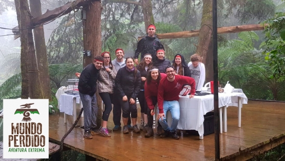 [Imagen:¡Paga Q399 en vez de Q1,000 por Noche de Camping para 2 que Incluye: Canopy + Rappel de Árbol + Tirolesa Seca + Tirolesa Mojada + Piscina + Columpio Gigante + Caminata a Sendero del Quetzal!]