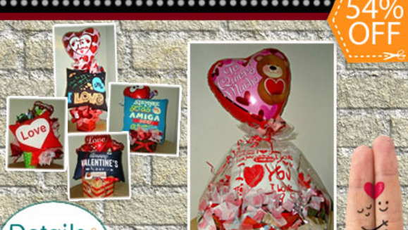 [Imagen:¡Paga $16 en lugar de $35 por Arreglo Especial de San Valentín de Cojín Sweet en Details &amp; Souvenirs!]