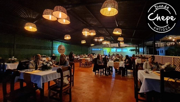 [Imagen:¡Paga Q35 en Lugar de Q70 por 1 Desayuno a Elección entre: Guatemalteco, Omelette de Jamón, Panqueques o Tostadas a la Francesa + 1 Café o Té!]