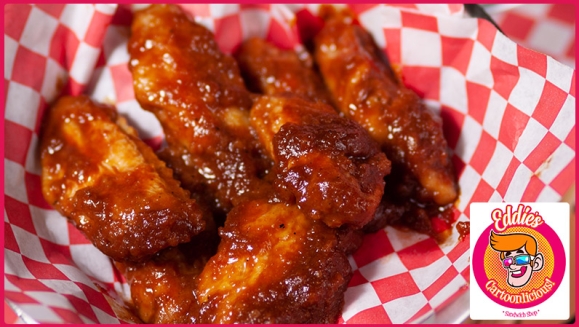 [Imagen:¡Paga $13.99 en Lugar de $26.97 por 2 Órdenes de 12 Alitas o Boneless c/u + 1 Orden de Papas Fritas + 2 Bebidas a Elección entre Cerveza Nacional o Soda!]