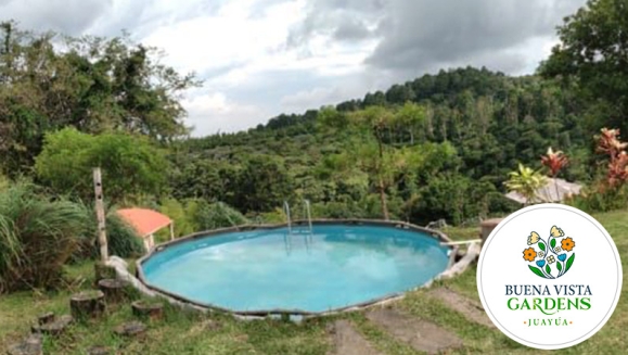 [Imagen:¡Paga $19.99 en Vez de $39.99 por Camping para 2 que Incluye: 2 Entradas al Ecoparque + Tienda de Campaña + 2 Colchonetas + 2 Desayunos + Fogata + Guía de Senderismo + Uso de Juegos de Madera y Cuerda, Columpios y Piscina!]