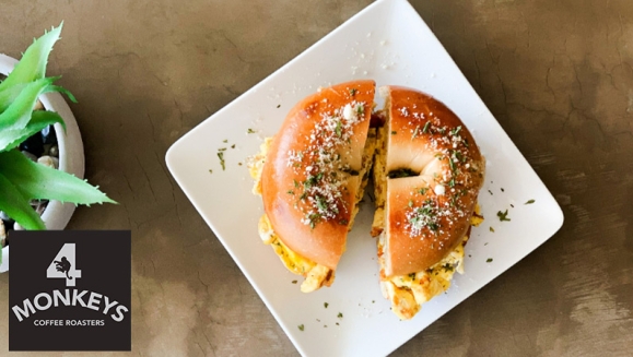 [Imagen:¡Paga $7 y Consume $14 en Todo el Menú de 4 Monkeys Coffee Roasters!]