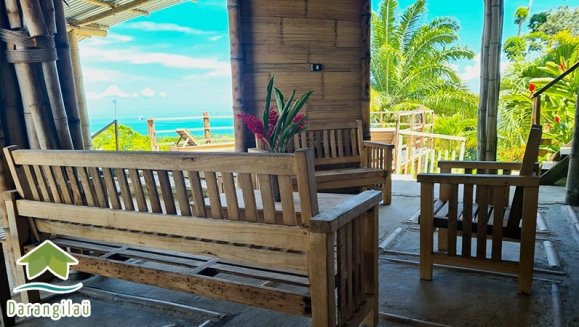 [Imagen:¡Paradisíaco Glamping en el Caribe! ¡Paga Q325 en vez de Q650 por Estadía para 2 Personas en Carpa Tipo Safari con Aire Acondicionado, Piso de Madera y Camas + Uso de Instalaciones: Piscina, Playa Privada y Más en Punta de Palma!]