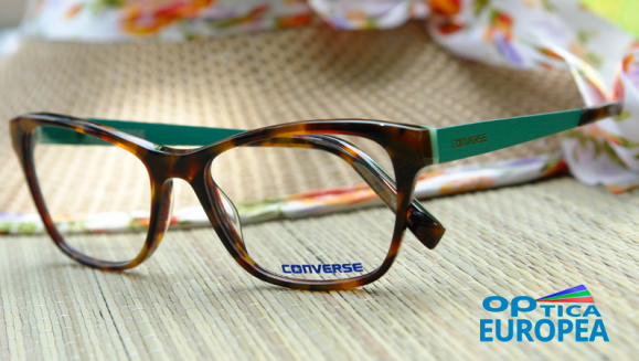 [Imagen:¡Paga $125 en Lugar de $255 por Lentes Graduados Visión Sencilla de Policarbonato o Resina y con Antirreflejante + Aro Marca CONVERSE + Estuche + Franela + Examen Visual Realizado por Optometristas Certificados!]