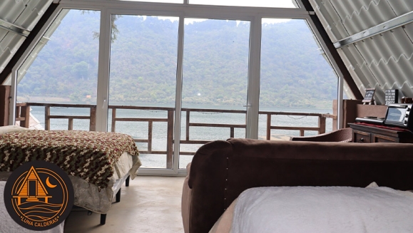 [Imagen:¡Paga Q699 en Lugar de Q1,600 por Estadía para 7 Personas en Cabaña + Uso de Lancha de Remos + Uso de Instalaciones (Jardines, Ping-Pong, Voleibol, Fogata) + Impuestos Incluidos!]