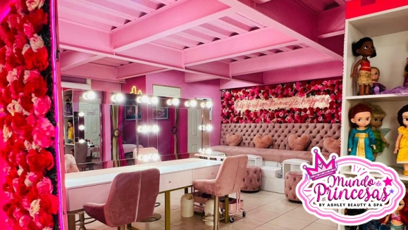 [Imagen:¡Paga Q99 en Vez de Q350 Por Servicios de Salón y Glamour Para Tu Princesa: Peinado Básico + Maquillaje Fantasía + Uso de Vestidos y Accesorios del Magic Closet + Esmaltado de Uñas o Manualidad + Fotografías Digitales en Cabinas Personalizadas y Más!]