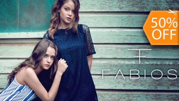 [Imagen:¡Paga $25 y Recibe $50 en Ropa y Accesorios en Fabio's! ¡Solo 253 Cupones Disponibles!]