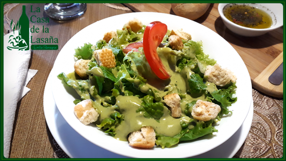 [Imagen:¡Paga Q120 en lugar de Q210 por 2 Lasañas Personales a La Boloñesa + Ensalada + 2 Copas de Vino o Bebidas Naturales!]