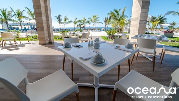 [Imagen:¡Oceana Resort  1 Noche TODO INCLUIDO (Viernes a Domingo)! ¡Paga $314.47 en Lugar de $382.39 por Estadía Familiar para 2 Adultos y 2 Niños (De 0 a 5 Años) en Habitación Superior + Impuestos Incluidos!]