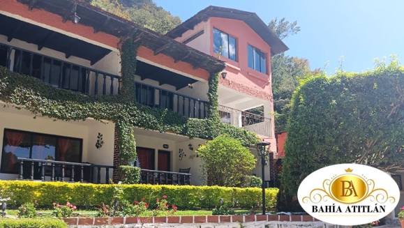 [Imagen:¡Inolvidable Estadía en Atitlan! ¡Paga Q350 en Lugar de Q650 por Estadía para 2 Personas en Habitación Doble + Uso de Piscina, Vista al Lago y Volcanes, Acceso a Playa Privada y Área Verde + Impuestos Incluidos!]