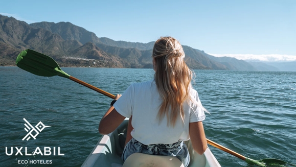 [Imagen:¡Paga Q499 en Lugar de Q1,320 por Day Pass para 2 en Hotel Uxlabil que Incluye: 2 Desayunos + 2 Almuerzos + Jacuzzi + Sauna + Uso Ilimitado de Kayaks!]