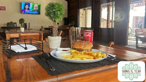 [Imagen:¡Día de Spa Ilimitado para 2! Paga Q299 en Vez de Q700 por Día de Spa con Circuito de Sauna Húmedo o Baño de Vapor + 30 Minutos de Masaje Corporal + 2 Tazas de Té + 2 Menús de Hamburguesas y Papas Fritas con Gaseosas + Varias Áreas de Descanso y Más!]