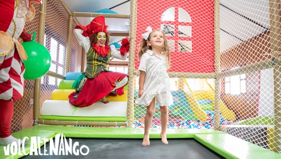 [Imagen:¡Experiencias Únicas Te Esperan en Volcatenango! ¡Paga $5 en Lugar de $15 por 1 Entrada con Atracciones Ilimitadas: Escalada, Péndulo, Granjita, Canopy, Carrusel, Tiro con Hacha y Más!]