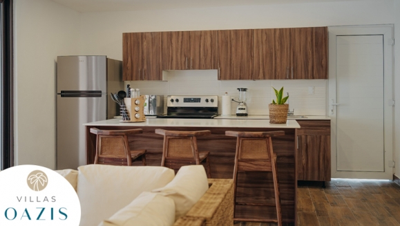 [Imagen:¡Paga Q1,399 en Lugar de Q2,340 por Estadía en Monterrico para 4 Personas en Villa de Lujo Equipada Con: Habitaciones con Aire Acondicionado, Cocina, Comedor, Sala, Jacuzzi Privado, Piscinas, Áreas Para el Descanso y Más!]