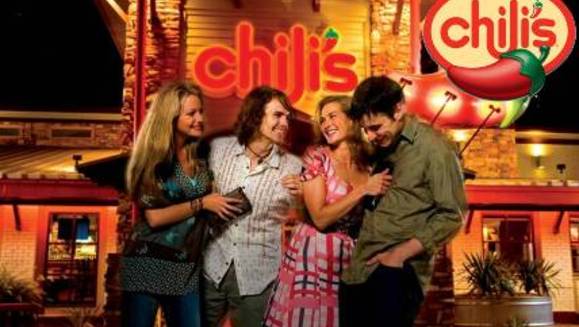 [Imagen:Pagas $15 y consumes $30 de comida y bebidas en Chili’s de La Gran Vía!]
