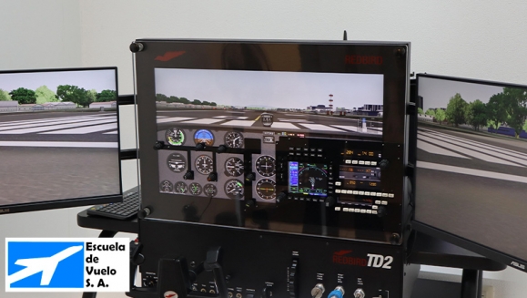 [Imagen:¡Paga Q149 en Lugar de Q864 por Entrenamiento Práctico para Piloto Aviador Privado: 1 Hora en Simulador de Vuelo + 15 Minutos de Procedimiento Pre-Vuelo en Aeronave Real + Certificado de Participación!]