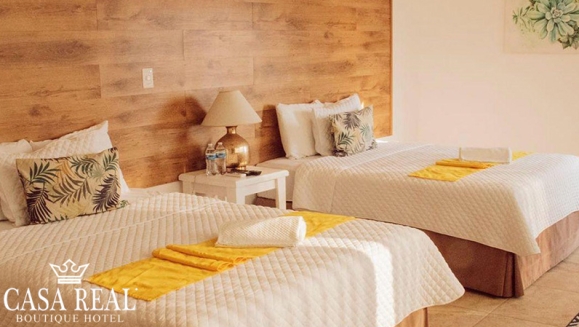 [Imagen:¡Escape Frente al Mar en Casa Real Boutique, Monterrico! ¡Paga Q650 en Lugar de Q1,100 por Estadía en Habitación Doble Para Hasta 4 Personas + 2 Desayunos + Playa Privada + Piscina y Más!]