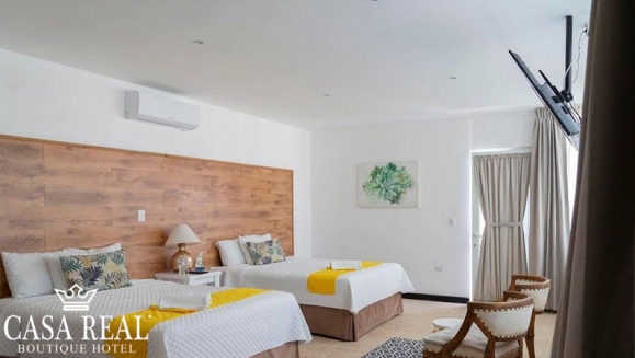 [Imagen:¡Escape Frente al Mar en Casa Real Boutique, Monterrico! ¡Paga Q650 en Lugar de Q1,100 por Estadía en Habitación Doble Para Hasta 4 Personas + 2 Desayunos + Playa Privada + Piscina y Más!]
