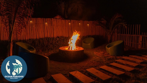 [Imagen:¡Plan Playero en Pareja! ¡Paga $107 en Lugar de $179 por Estadía Para 2 Personas en Ocean Paradise, Playa Barra de Santiago, Ahuachapán! ¡Solo 18 Cupones Disponibles!]