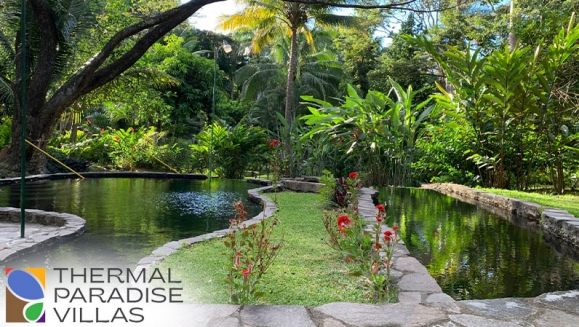 [Imagen:¡Relajación Total en una Villa Privada con Aguas Termales! ¡Paga $227 en Lugar de $325 por Estadía de 1 Noche Hasta Para 10 Personas en Thermal Paradise Villas, Sonsonate! ¡Solo 18 Cupones Disponibles!]