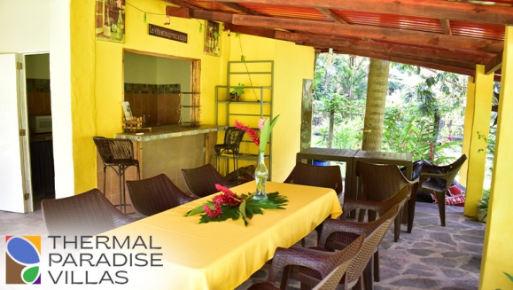 [Imagen:¡Reúne a Todos y Escápense a un Día Inolvidable de Relajación en Villa Privada! ¡Paga $133 en Lugar de $190 por Day Pass Hasta Para 8 Personas en Thermal Paradise Villas, Sonsonate! ¡Solo 18 Cupones Disponibles!]