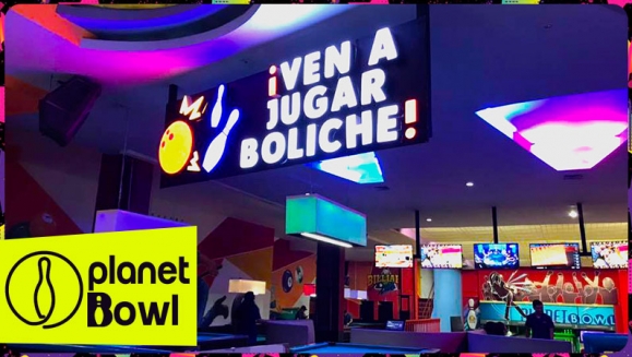 [Imagen:¡Paga Q175 en Lugar de Q290 por 1 Hora de Boliche Hasta Para 5 Personas + Pizza Mediana de Queso o Jamón!]