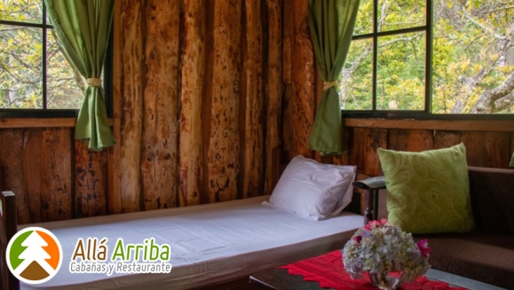 [Imagen:¡Paga $60 en Lugar de $110 por 1 Noche en Cabaña para 2 Adultos y 2 Niños o para 3 Adultos + Desayunos Continentales + 30 Minutos de Juegos de Mesa + Caminata en Bosque + Visita al Vivero de Hortalizas + Entretenimiento y Más!]