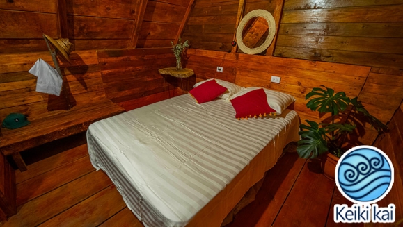 [Imagen:¡Escapada Perfecta a la Playa! ¡Paga Q365 en Lugar de Q850 por 1 Noche para 2 Personas en Cabaña Tipo Hawaii con Baño Privado o Habitaciones Dobles con Baño Privado + Snacks de Desayuno + Uso de Instalaciones: Piscina, Hamacas y Más!]