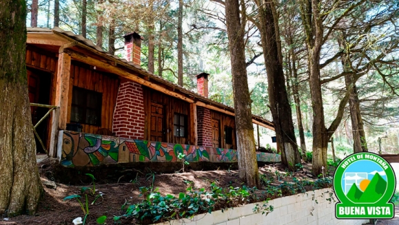 [Imagen:¡Conéctate con la Naturaleza en La Palma, Chalatenango! ¡Paga $42 en Lugar de $71 por Estadía de 1 Noche para 4 Personas + 4 Desayunos Típicos + 2 Usos de Columpio!]