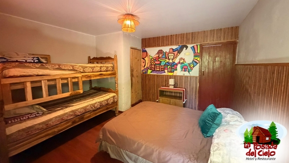 [Imagen:¡Vive el Clima Fresco de Montaña! ¡Paga $37 en Lugar de $77 por Estadía de 1 Noche para 4 Personas en Habitación Doble + 2 Desayunos Típicos en Hotel y Restaurante La Posada del Cielo en El Pital, Chalatenango!]