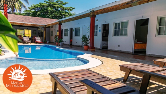 [Imagen:¡Descanso Total en Monterrico! ¡Paga Q399 en Lugar de Q900 por Estadía Hasta Para 4 Personas, Habitaciones con Aire Acondicionado, Piscina, Playa e Impuestos Incluidos!]