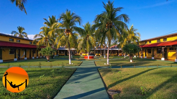 [Imagen:¡FLASH SALE! ¡Paga Q599 en Lugar de Q1,200 por Estadía en Monterrico que Incluye: 1 Noche para 2 en Habitación Doble + 2 Desayunos + Impuestos y Más!]