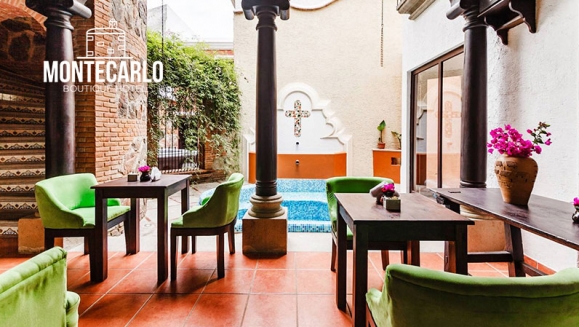 [Imagen:¡Paga Q299 en lugar de Q850 por Estadía para 2 Personas + 2 Desayunos en Antigua Guatemala!]