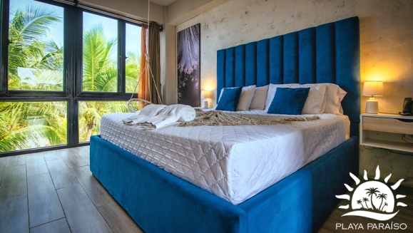 [Imagen:¡Descanso Cerca del Mar! ¡Paga Q499 en Lugar de Q900 por Estadía de 1 Noche Para Hasta 2-4 Personas en Monterrico: Habitación con A/C + Ducha y Baño Privado + Televisión + Amenidades + Piscinas + Playa y Más!]