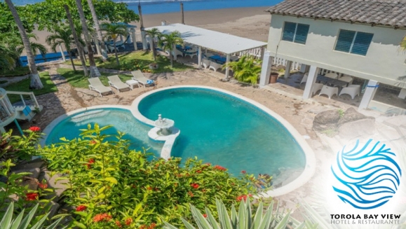 [Imagen:¡Paga $75 en Lugar de $125 por Estadía de 1 Noche Para 3 Personas + 3 Desayunos en Playa Torola!]