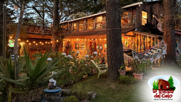 [Imagen:¡Escapada con Clima Fresco! ¡Paga $37 en Lugar de $77 por Estadía de 1 Noche para 4 Personas en Habitación Doble + 2 Desayunos Típicos en Hotel y Restaurante La Posada del Cielo en El Pital, Chalatenango!]