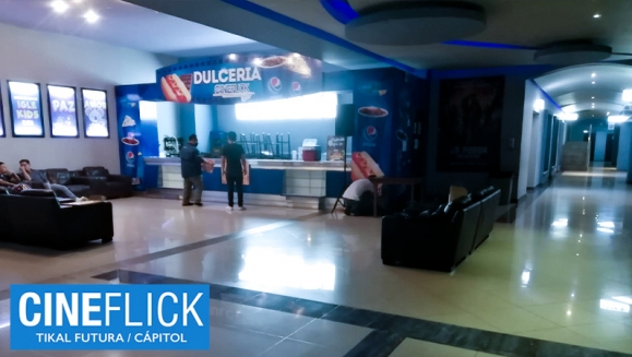 [Imagen:¡Paga Q139 en Lugar de Q296 por 2 Entradas para Película a Elección (Estreno o Cartelera) + 2 Hot Dogs + 1 Poporopo Grande + 2 Bebidas de 16 Onzas o 2 Granitas!]