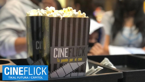 [Imagen:¡Paga Q139 en Lugar de Q296 por 2 Entradas para Película a Elección (Estreno o Cartelera) + 2 Hot Dogs + 1 Poporopo Grande + 2 Bebidas de 16 Onzas o 2 Granitas!]