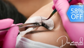 [Image: Extensión de Pestañas Punto a Punto Naturales o Dramáticas + Depilación de Cejas con Hilom]